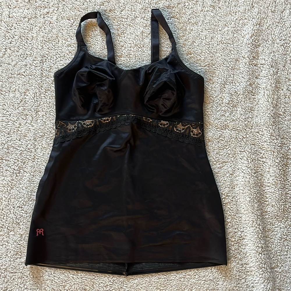 Ruby Ribbon shaper tank